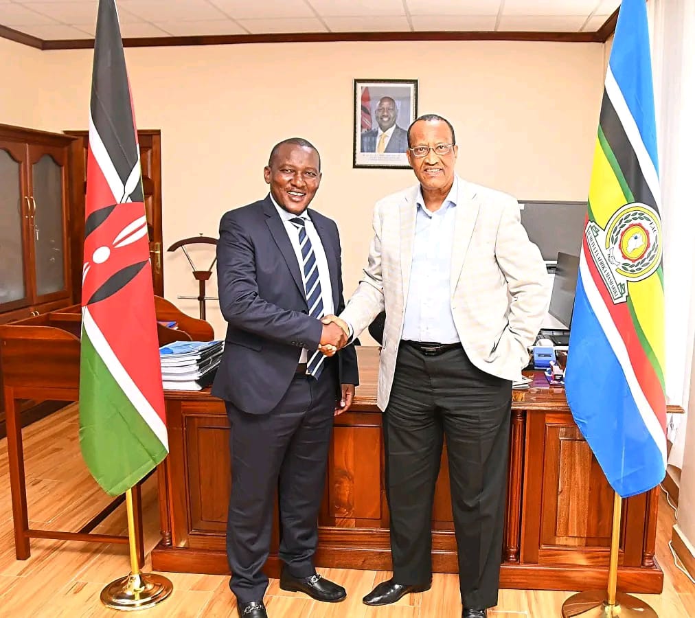 Garissa Governor, Irrigation PS Discuss High Grand Falls Dam Project